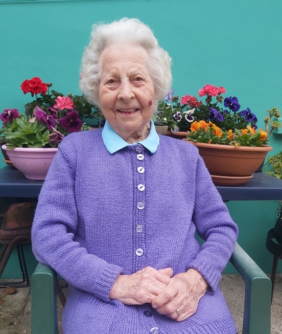 Courtmacsherry to celebrate Margaret turning 100 during lockdown with drive-by birthday party