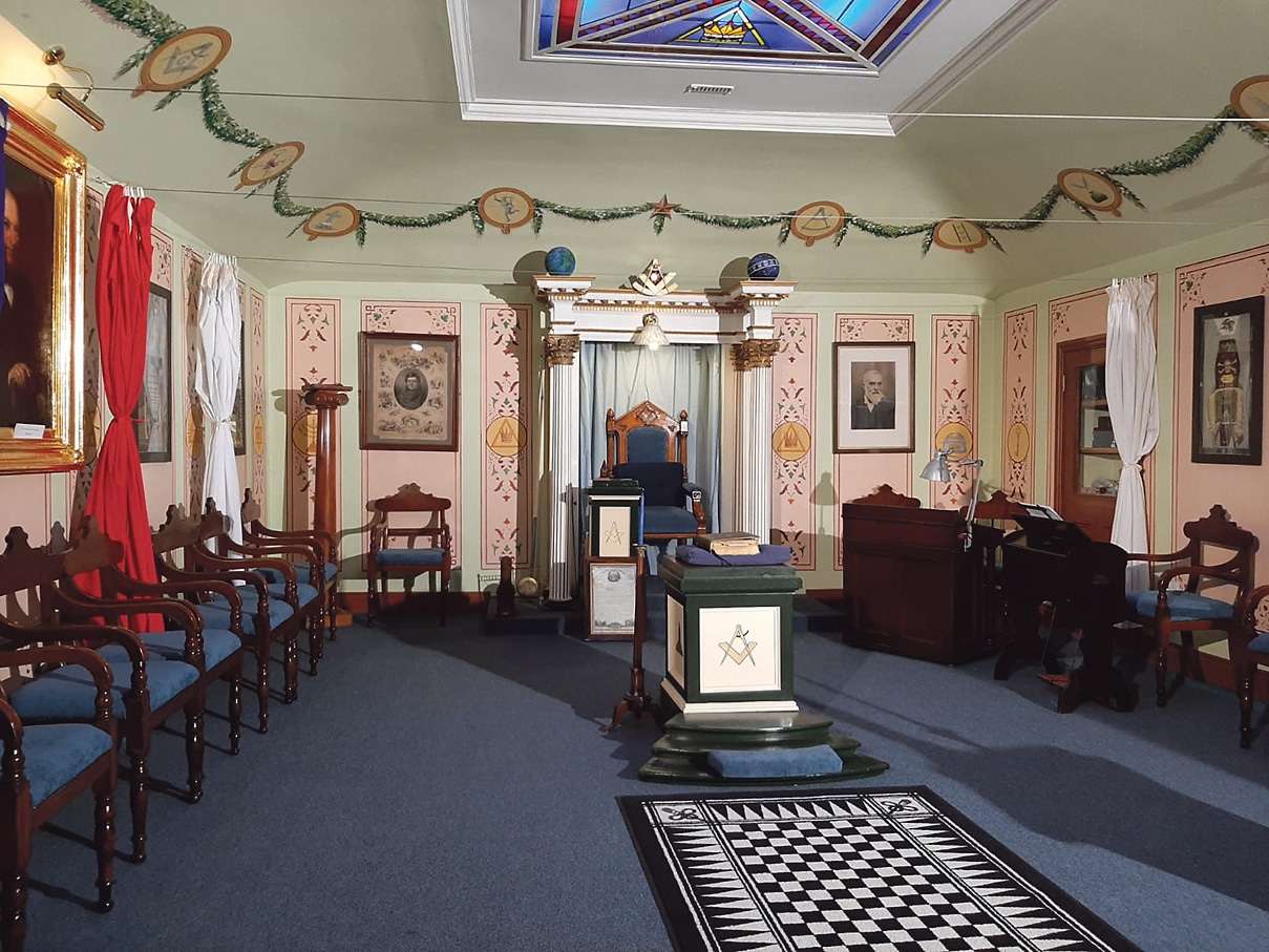 the-secrets-of-skibbereen-s-masonic-lodge-west-cork-people